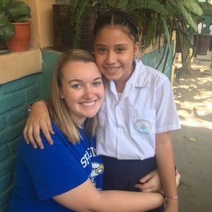 Meet your Posher, Julia